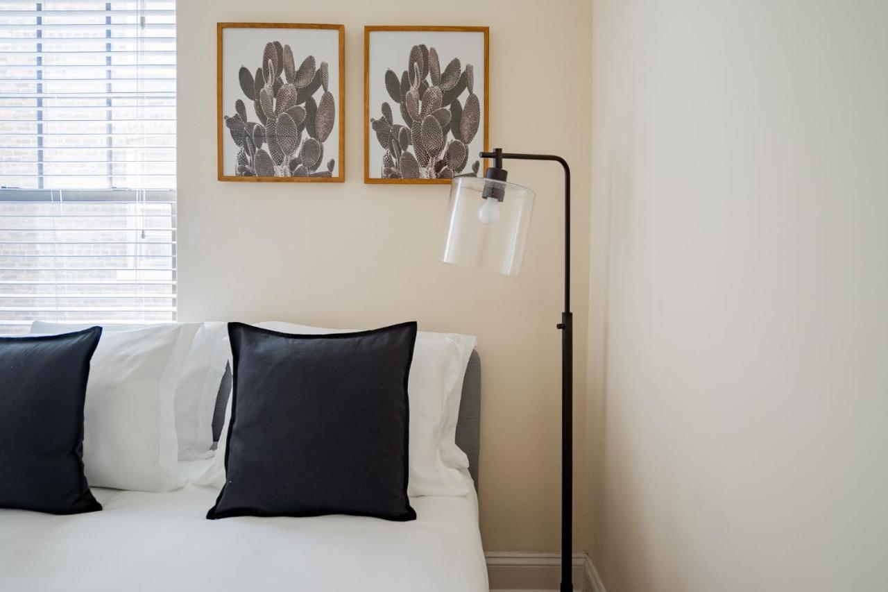 3-Bedroom Gem Apt With In-Unit Laundry - Lawndale 1 & 2 Rep Chicago Kültér fotó