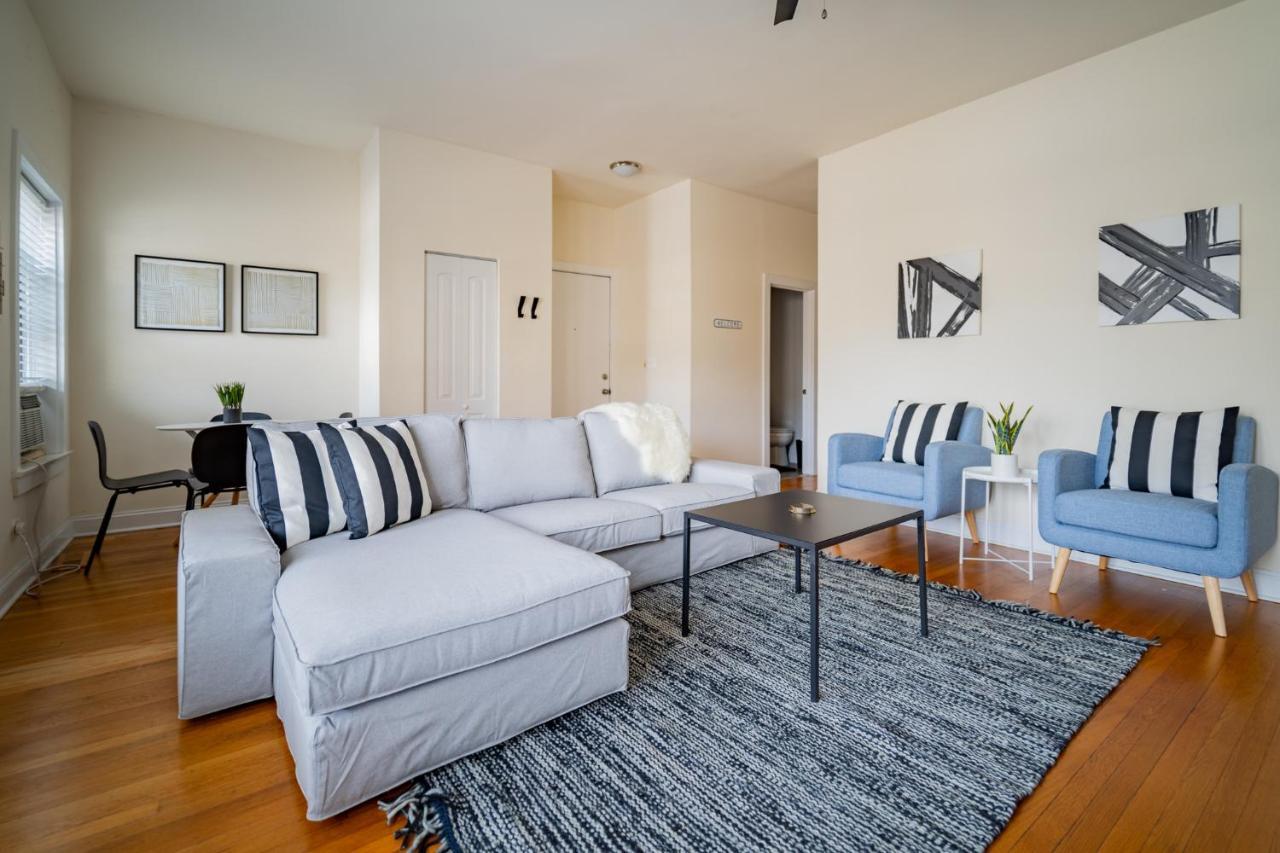 3-Bedroom Gem Apt With In-Unit Laundry - Lawndale 1 & 2 Rep Chicago Kültér fotó