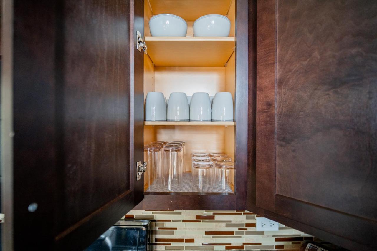 3-Bedroom Gem Apt With In-Unit Laundry - Lawndale 1 & 2 Rep Chicago Kültér fotó