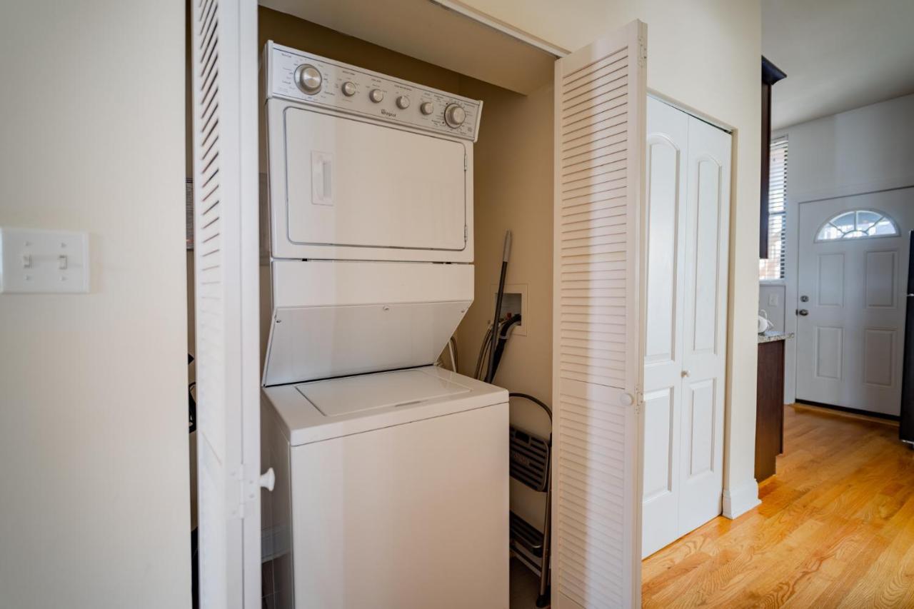 3-Bedroom Gem Apt With In-Unit Laundry - Lawndale 1 & 2 Rep Chicago Kültér fotó