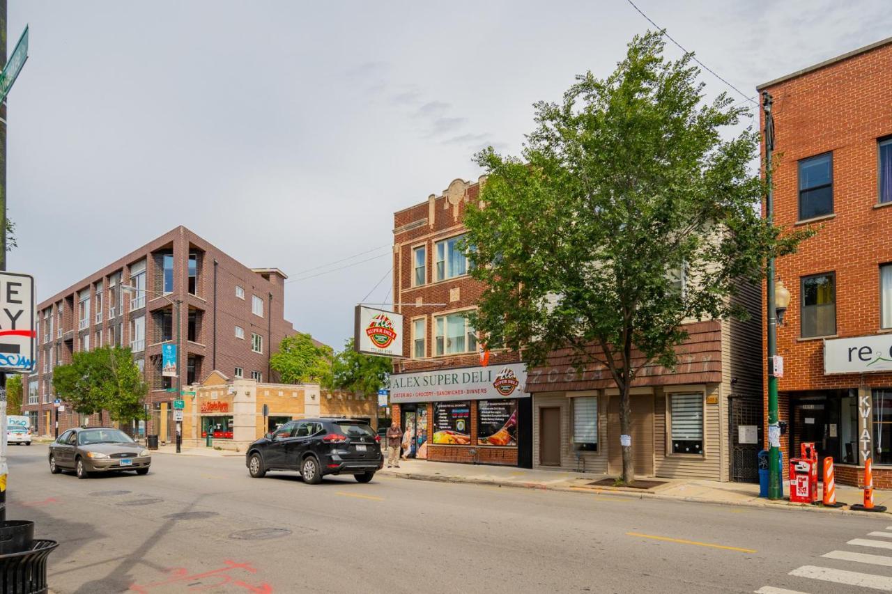 3-Bedroom Gem Apt With In-Unit Laundry - Lawndale 1 & 2 Rep Chicago Kültér fotó